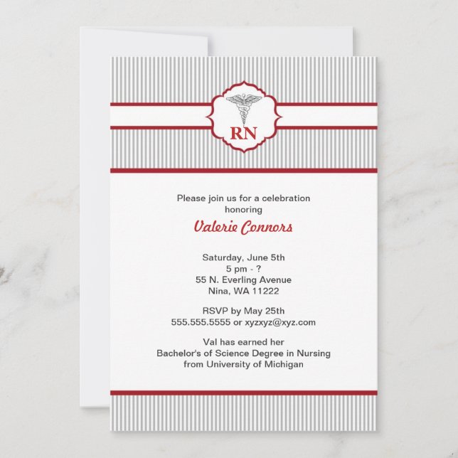 Invitación La celebración de la graduación de la enfermera de (Anverso)