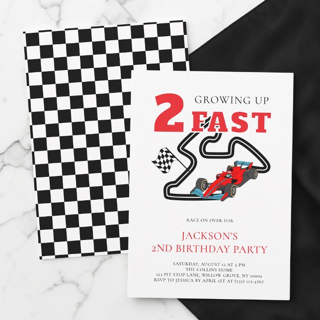 Invitación La fiesta de cumpleaños número 2 del niño del auto (Growing Up Two Fast Red Car Boy 2nd Birthday Party Invitation)