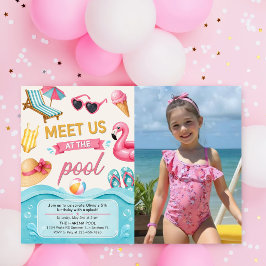 Invitación La foto de la fiesta de cumpleaños en la piscina d