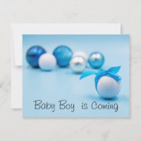 La pelota de golf para un niño pequeño viene con l