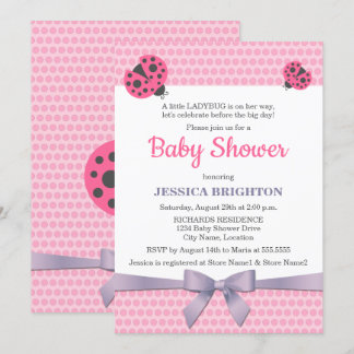 Invitación Ladybug rosa con Baby Shower de la cinta de opcion