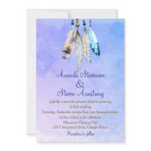 Las plumas acuarelas en el Boda morado azul