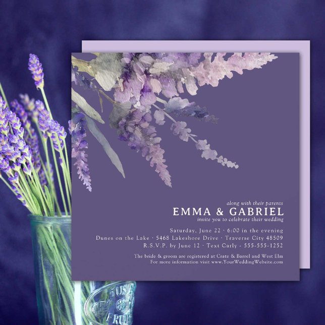 Invitación Lavanda Floral Plaza Púrpura Todo En Un Boda (Rich jewel tone purple all-in-one wedding invitation with lavender blooms.)