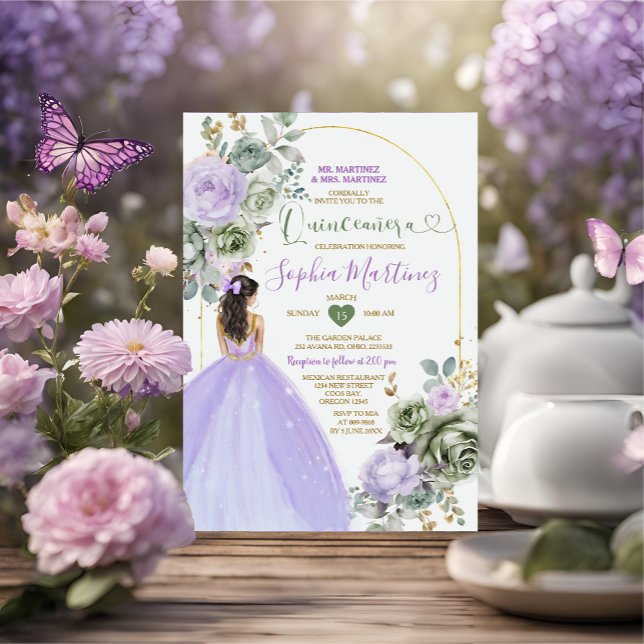 Invitación Lavender Princess Sage Green Floral Quiñceanera (Subido por el creador)
