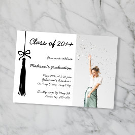 Invitación Lazo Coquette Negro y Blanco Foto Graduación 2026