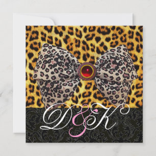 INVITACIÓN LAZO DE PIEL DE LEOPARDO, RUBÍ ROJO Y MONOGRAMA DE