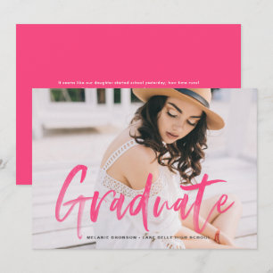 Invitación Letras de acuarela rosa caliente para foto de grad