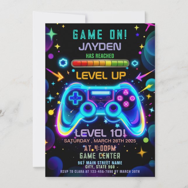 Invitación Level Up Gamer Birthday Invitation – Neon Game (Anverso)
