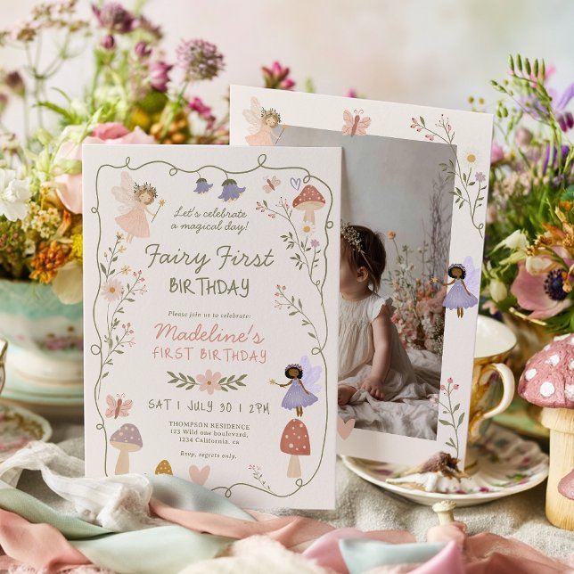 Invitación Libro de cuentos de hadas mágicos para el primer c (Fairy First Storybook Magical photo 1st birthday Invitation)
