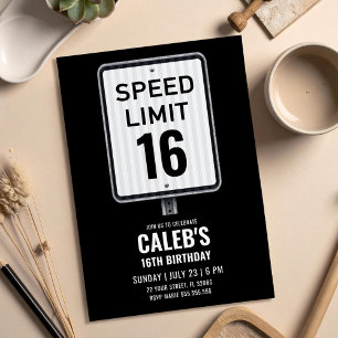 Invitación Límite de velocidad en cumpleaños 16 Señal en negr