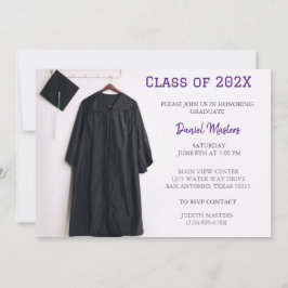 Invitación Límite morado de la fiesta de graduación e invitac