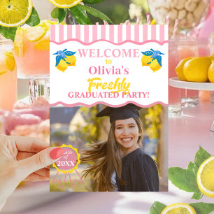 Invitación Limonada Rosa Fotografía de Graduado Recién & Códi