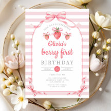 Linda Cumpleaños de la Primera Niña de Cute Berry