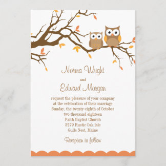 Invitación linda de la boda del búho