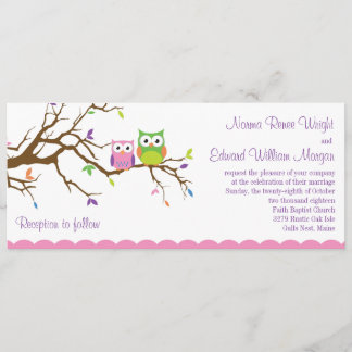 Invitación linda de la boda del búho