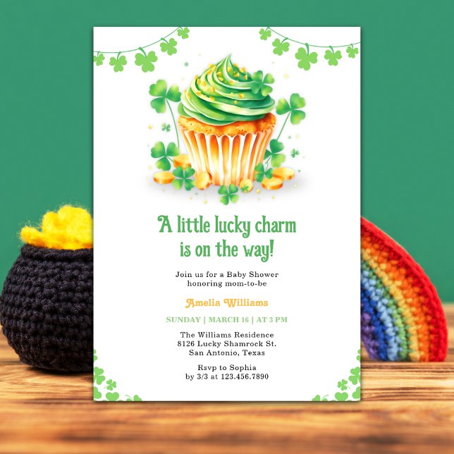 Invitación Little Lucky Charm Shamrock Cupcake Baby Shower (St. Patrick's Day Baby Shower Invitation – Lucky Little Shamrock Theme for Mother-to-Be)