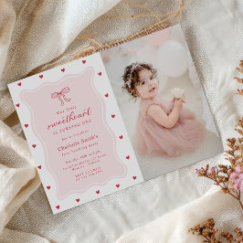 Invitación Little Sweetheart Valentine Bow 1st Birthday Photo