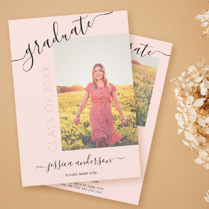 Invitación Llamada Simple Caligrafía Rosa Graduación 2 Foto