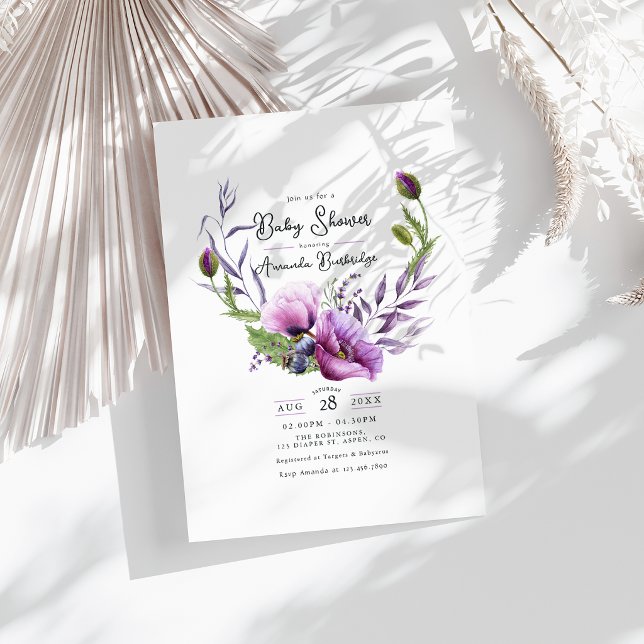Invitación Lluvia de flores de amapola morada pastel para bab (Pastel Purple Poppy Floral Wreath Baby Shower Invitation)