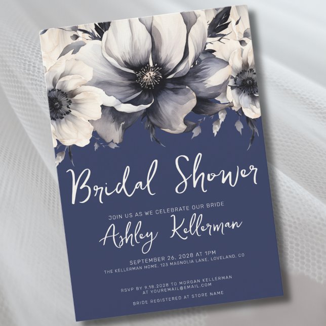 Invitación Lluvia de Regalos Nupciales con Flores Azules Mari (Watercolor Floral Navy Blue Bridal Shower Party Invitation)