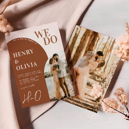 Invitación Lo hacemos | Moderno Arch Terracotta Negrita Boda