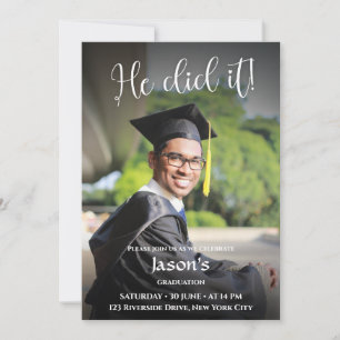 Invitación ¡Lo Hizo! Graduación de foto de gradiente negro