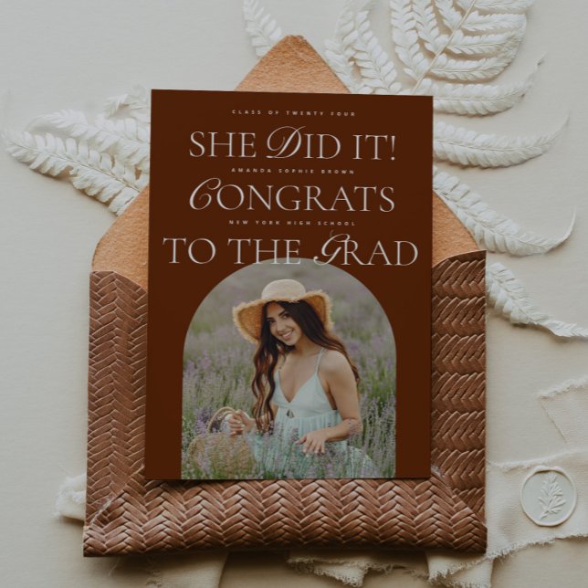 Invitación Lo Hizo Graduación De Fuente Híbrida De Arco De Te (Subido por el creador)