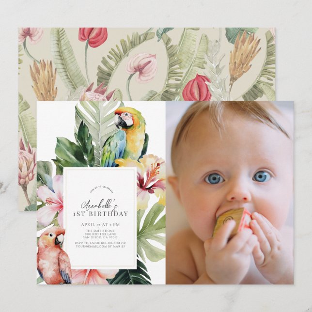 Invitación Loro Floral Tropical con foto de primer cumpleaños (Anverso / Reverso)