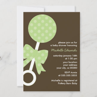 Invitación Los puntos de polka verde agitan a Baby Shower