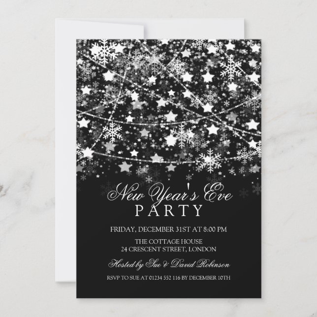Invitación Luces de Cadena de Fiesta de Nochevieja Plateadas (Anverso)