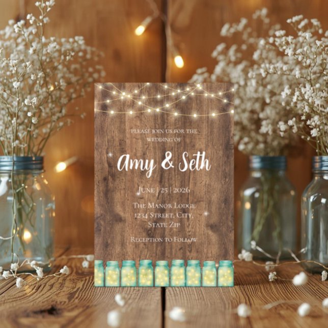 Invitación Luces de Cuerda de Madera Rústica en Frasco de Mas (Rustic barn wedding invite with blue mason jars and glowing string lights)