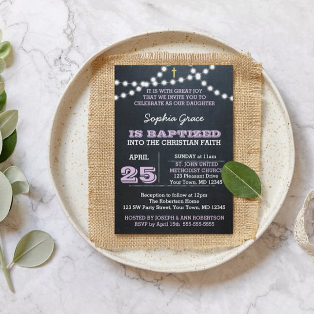 Invitación Luces de pizarra para bautizo de lila  (Subido por el creador)