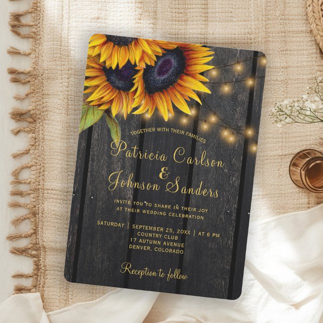 Invitación Luces rusas boda de madera de granero de girasol (Subido por el creador)