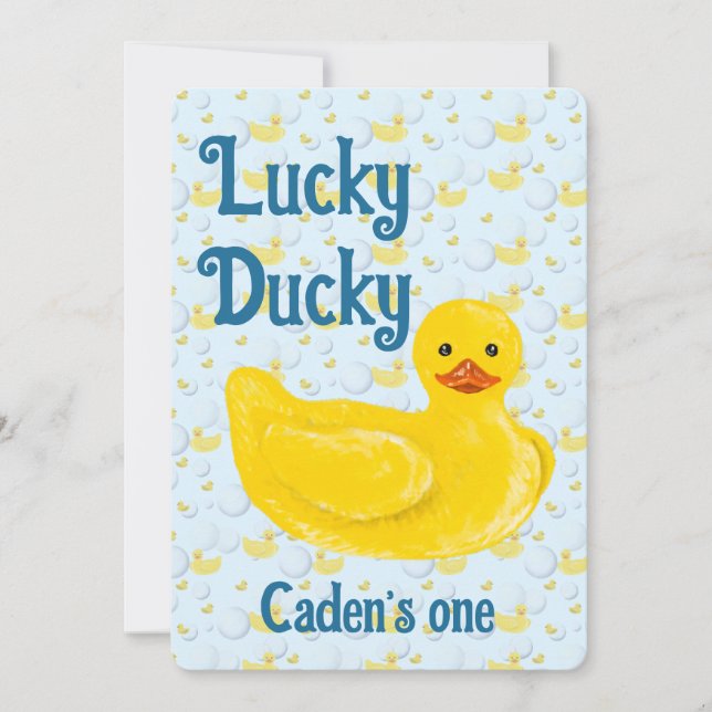Invitación Lucky Ducky First Birthday Invitation (Anverso)
