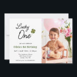 Invitación Lucky One Kids primer cumpleaños<br><div class="desc">Cute Lucky One acuarela chamrock 1ª invitación de cumpleaños con foto,  perfecta para cumpleaños de niño o chica.</div>