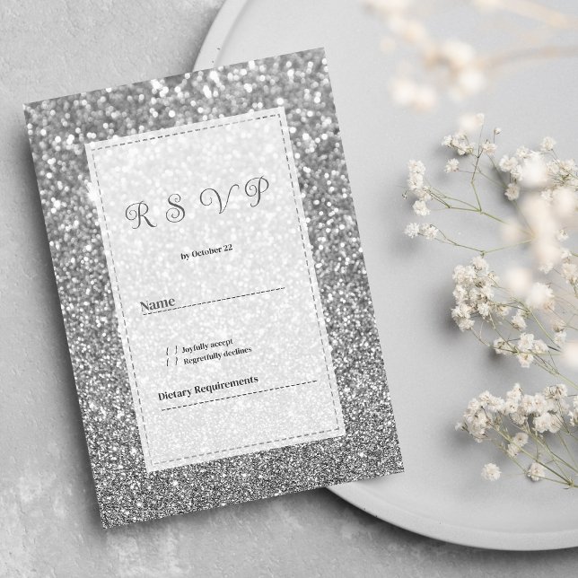 Invitación Lujo reluciente plateado brillo glam RSVP  (Luxury silver sparkly glitter glam RSVP)