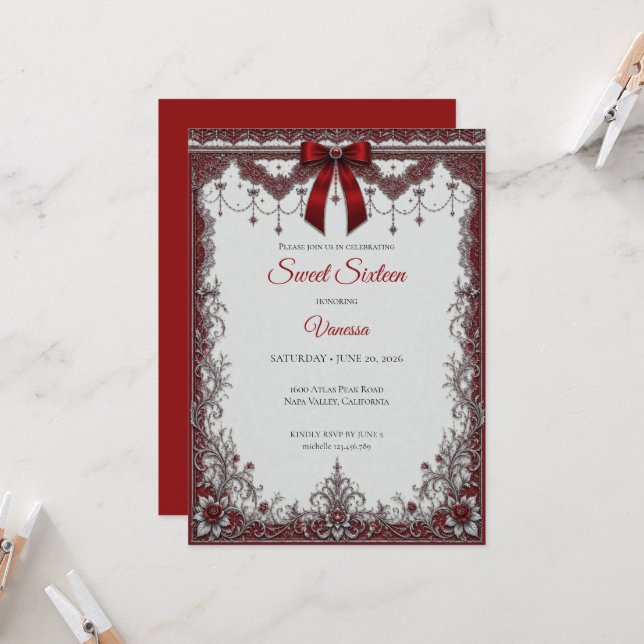 Invitación Lujo Rojo Arco de Plata Dulce 16 (Anverso/Reverso In Situ)