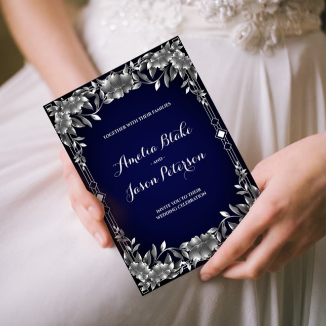 Invitación Lujoso Boda de follaje plateado tallado (Subido por el creador)