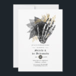 Invitación Luncheon de Bridesmaids gótica floral negro y dora<br><div class="desc">Unas fantásticas bridesmaids vintage floral de cráneo gótico de bridesmaids almuerzo en acentos de personalizable negro y oro a los detalles de tu evento.</div>