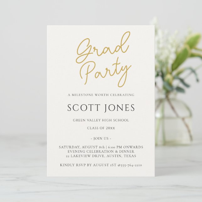Invitación Luxe Gold Script Grad Party Invite (Anverso de pie)
