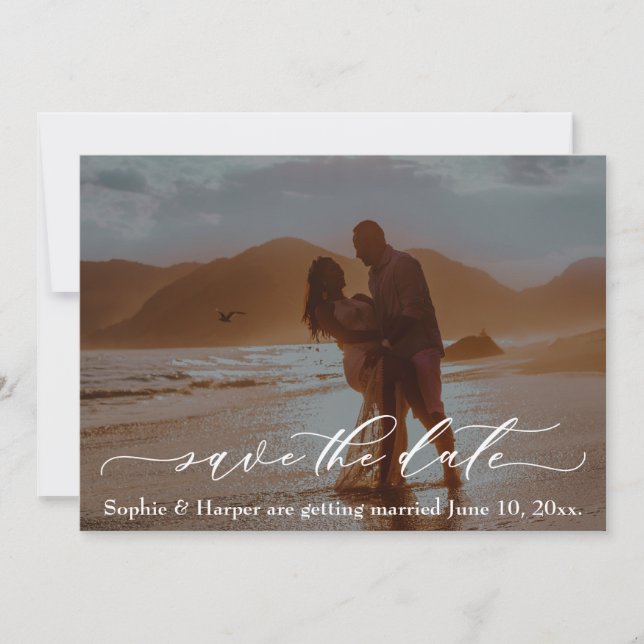 Invitación Luxury Font Romantic Beach Photo Save the Date (Anverso)