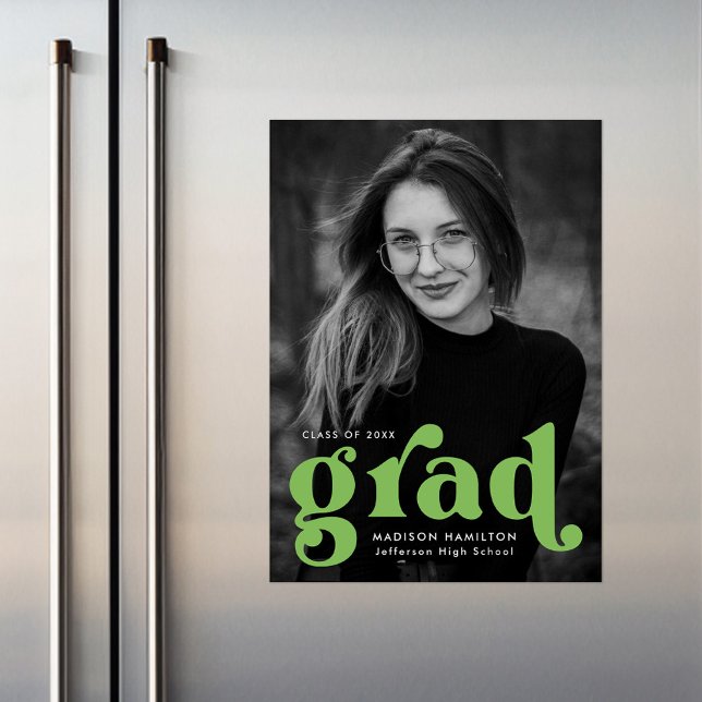 Invitación Magnética Audaz Graduación de fotografía de tipografía verde (Subido por el creador)