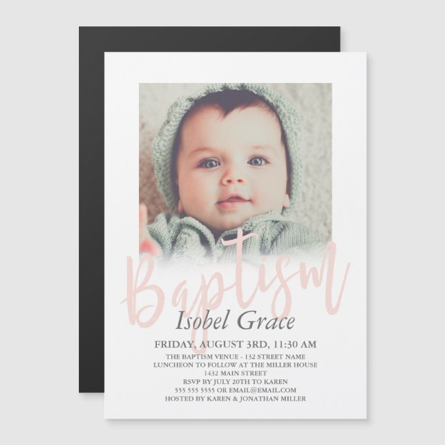 Invitación Magnética Baptismo fotográfico con guión de pincel rosa de R (Anverso/Reverso)