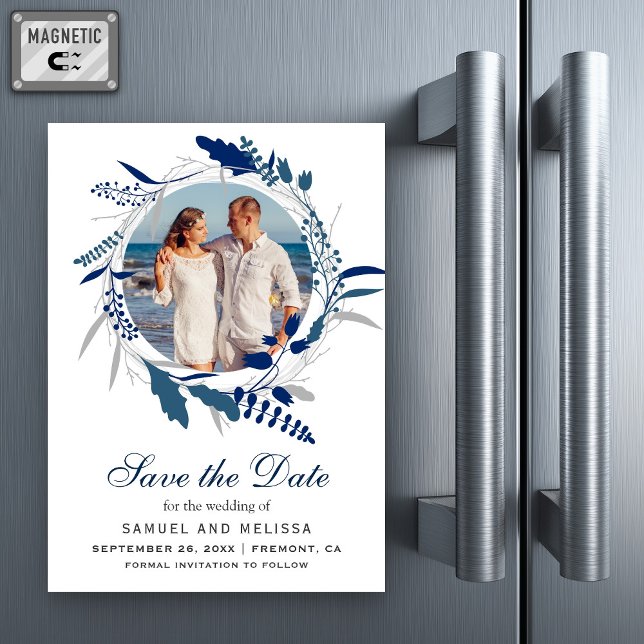 Invitación Magnética Blue Floral Wreath Photo Wedding Save the Date (Subido por el creador)