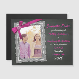 Invitación Magnética Boda fotográfica Chalkboard Magenta Bow Save the D