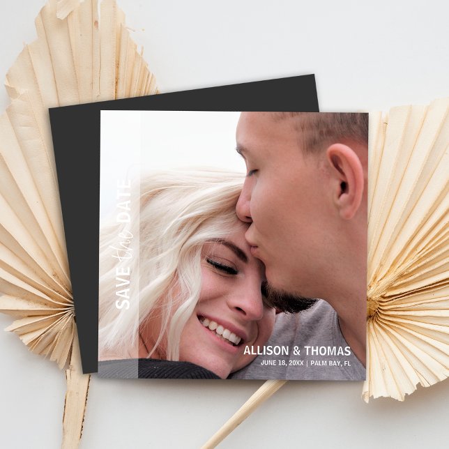 Invitación Magnética Boda minimalista Save The Date Photo (Magnetic invites stick to any metal, ensuring guests remember your special day with ease.)