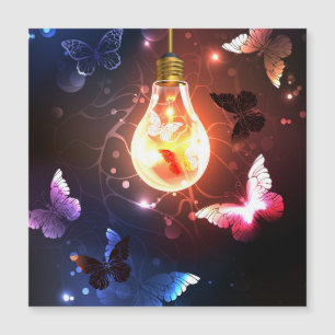 Invitación Magnética Bombilla brillante con mariposas nocturnas