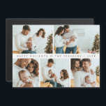 Invitación Magnética Collage de retratos de familias de Navidades moder<br><div class="desc">Comparte tus preciadas fotos de vacaciones con esta simple tarjeta magnética de Navidades minimal moderna con sobres. Con un diseño limpio y moderno, esta tarjeta resalta sus retratos familiares favoritos en un collage elegante, perfecto para difundir alegría por las vacaciones. La función magnética permite a los receptores mostrarla fácilmente, manteniendo...</div>