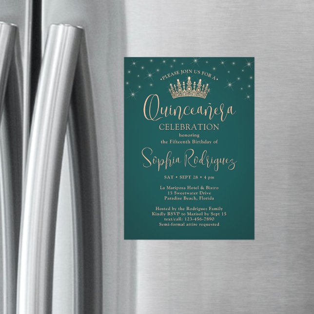 Invitación Magnética Elegant Sparkles Rose Gold Quinceañera Crown Green (Subido por el creador)