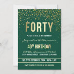 Invitación Magnética Esmeralda | Confetti de oro 40.º Fiesta de cumplea<br><div class="desc">Esmeralda | Confetti de oro 40.º cumpleaños Fiestas invitaciones magnéticas. Esta invitación formal, elegante, moderna y de moda a la fiesta de cuarenta años es apta para hombres o mujeres. Comprende líneas limpias doradas, un guión gótico elegante de funda superior y un sofisticado texto falso de Relieve metalizado de oro...</div>